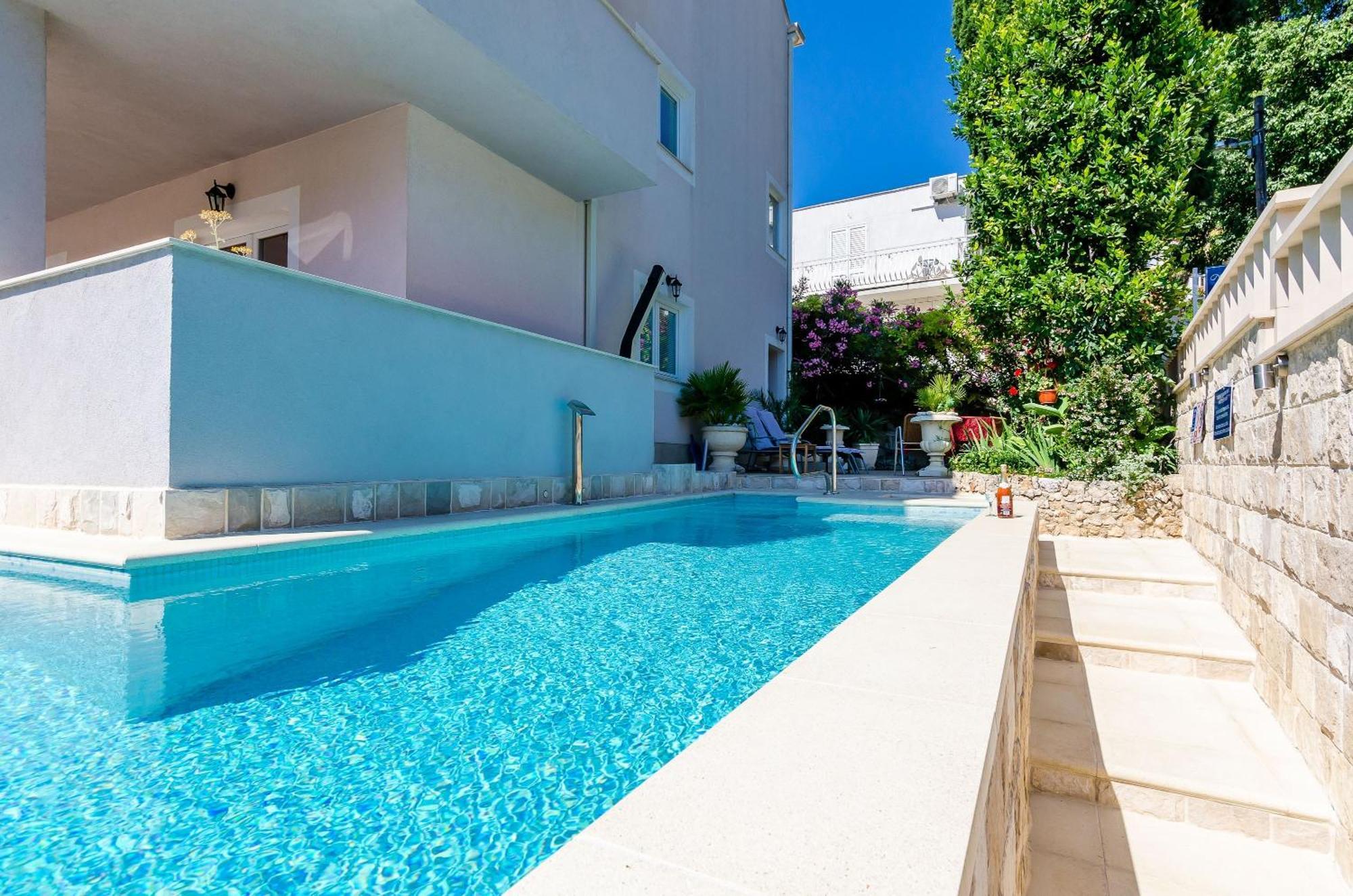 Apartments Villa Aura - Adult Only Dubrovnik Exteriör bild
