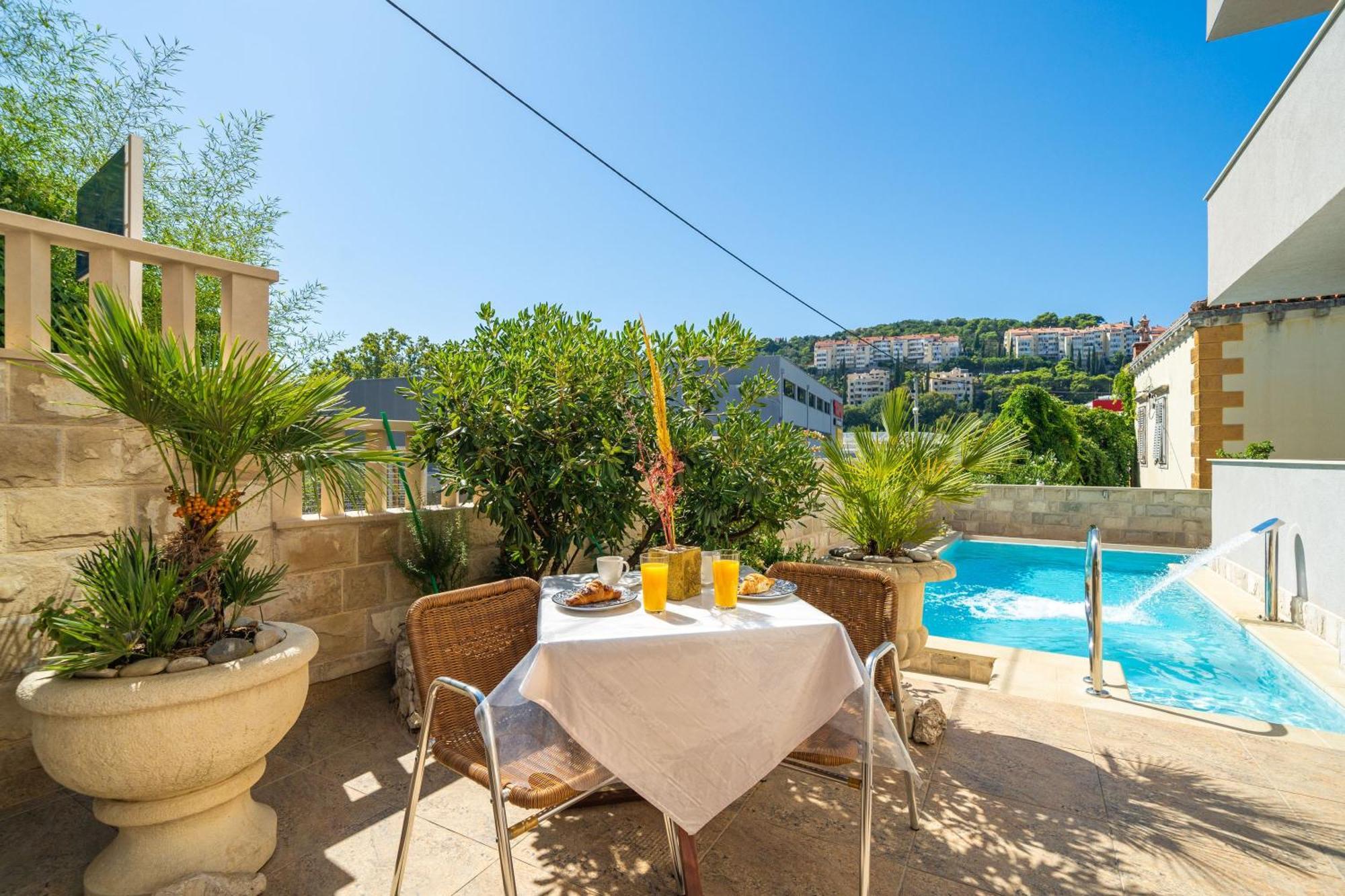 Apartments Villa Aura - Adult Only Dubrovnik Exteriör bild