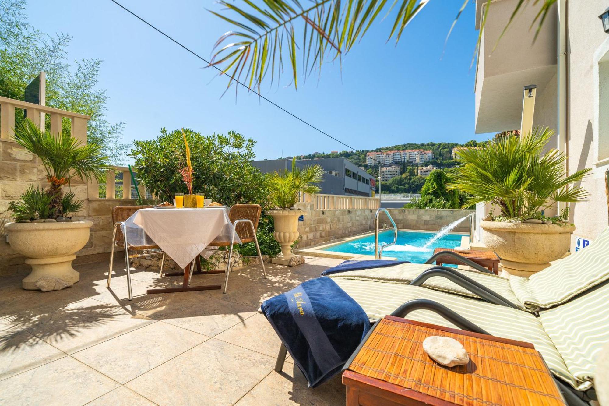 Apartments Villa Aura - Adult Only Dubrovnik Exteriör bild